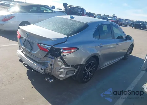 2019 Toyota Camry Se z USA, uszkodzony, nr VIN 4T1B11HK1KU703079